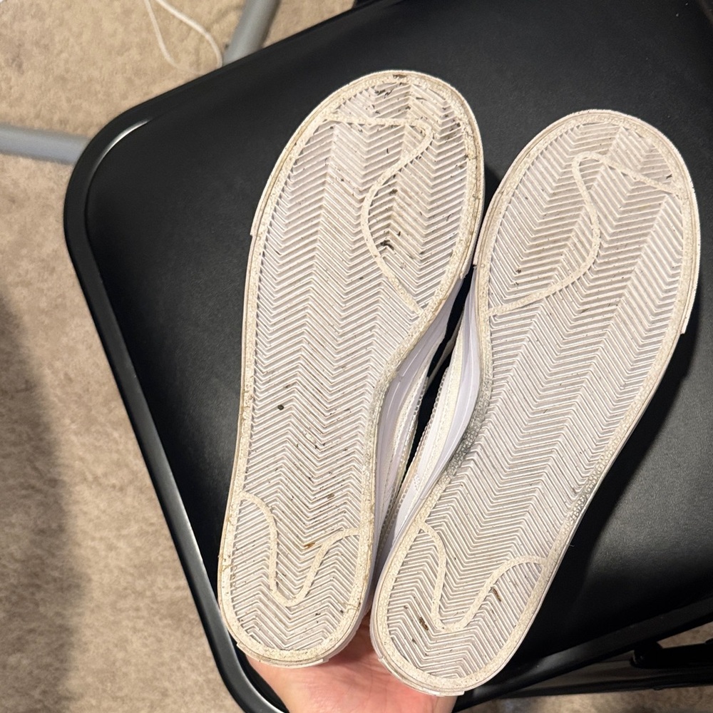 Nike White Shoes with Iridescent Logo - Picture 5 of 6